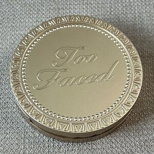 Too Faced Chocolate Soleil Bronzer - Medium/Deep Matte Bronzer NEW